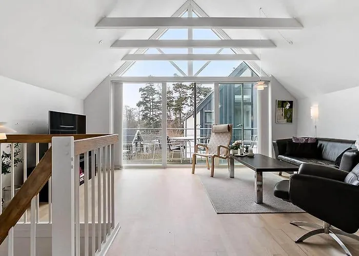 M13007-vaeggerlose-marielyst-strandvej-63-z *